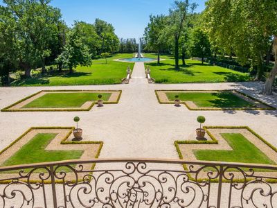 Château in Provence with 20-acre grounds