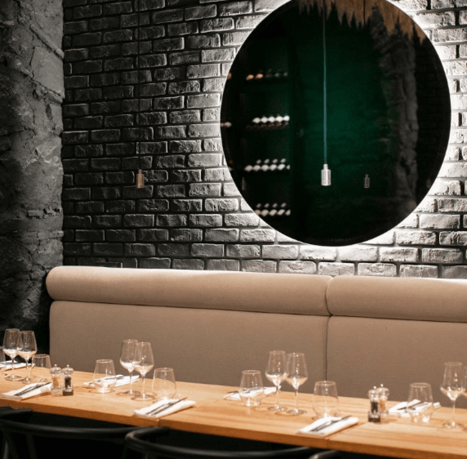 Gourmet restaurant in the center of Nice
