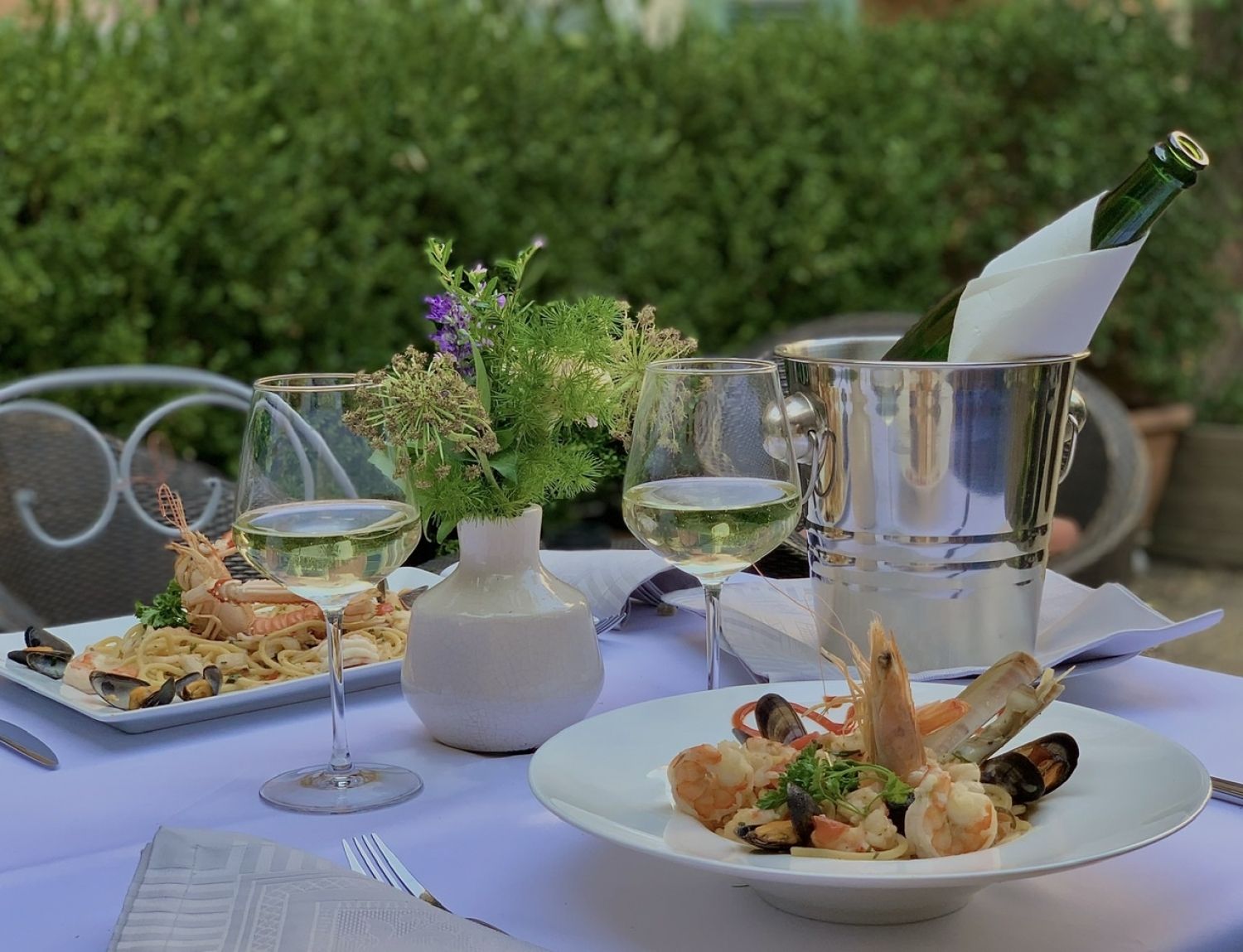 Superb terrace in the heart of Nice