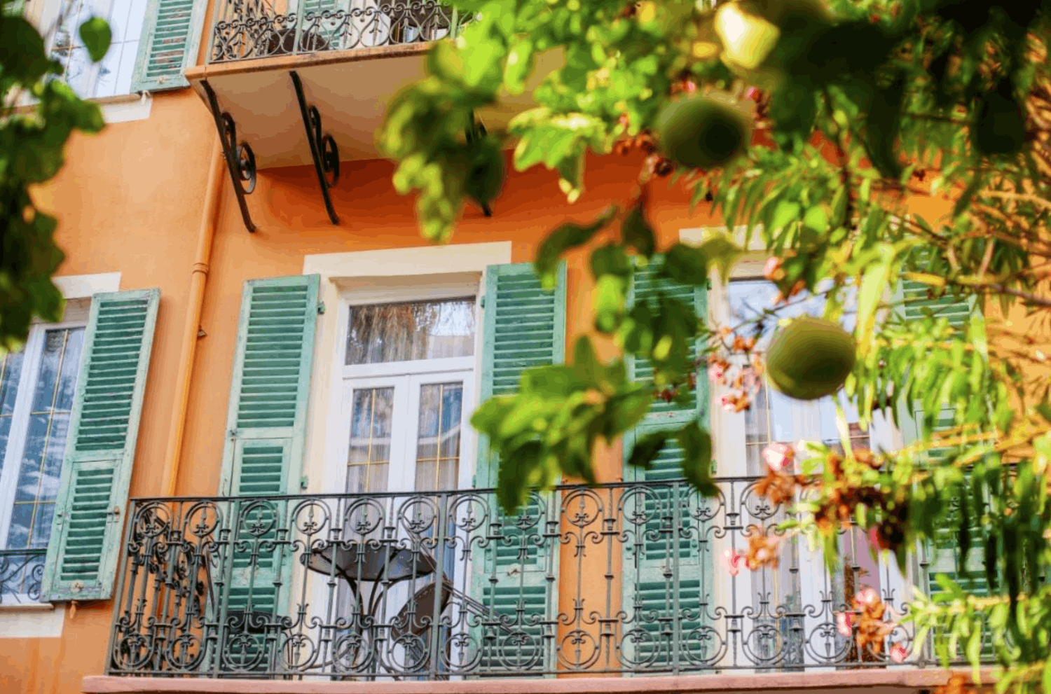 Superb terrace in the heart of Nice