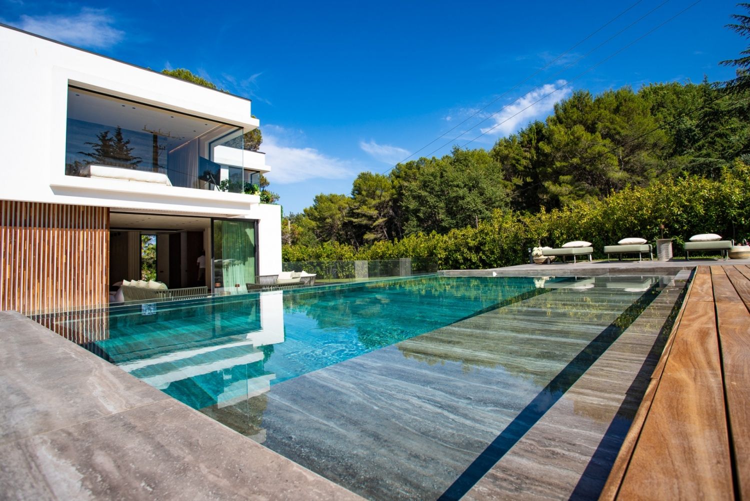 Contemporary architect villa Cannes