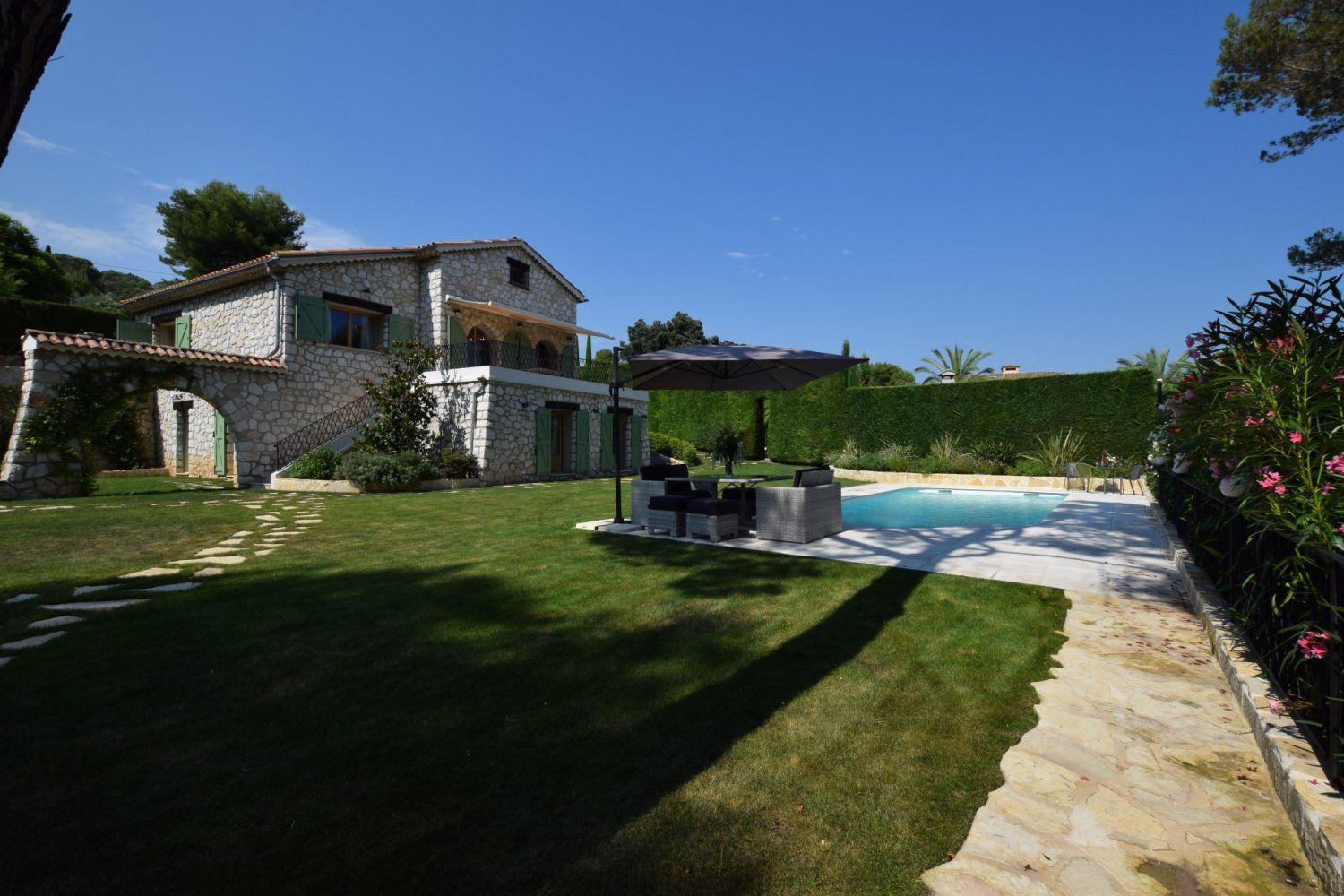 Charming Villa 