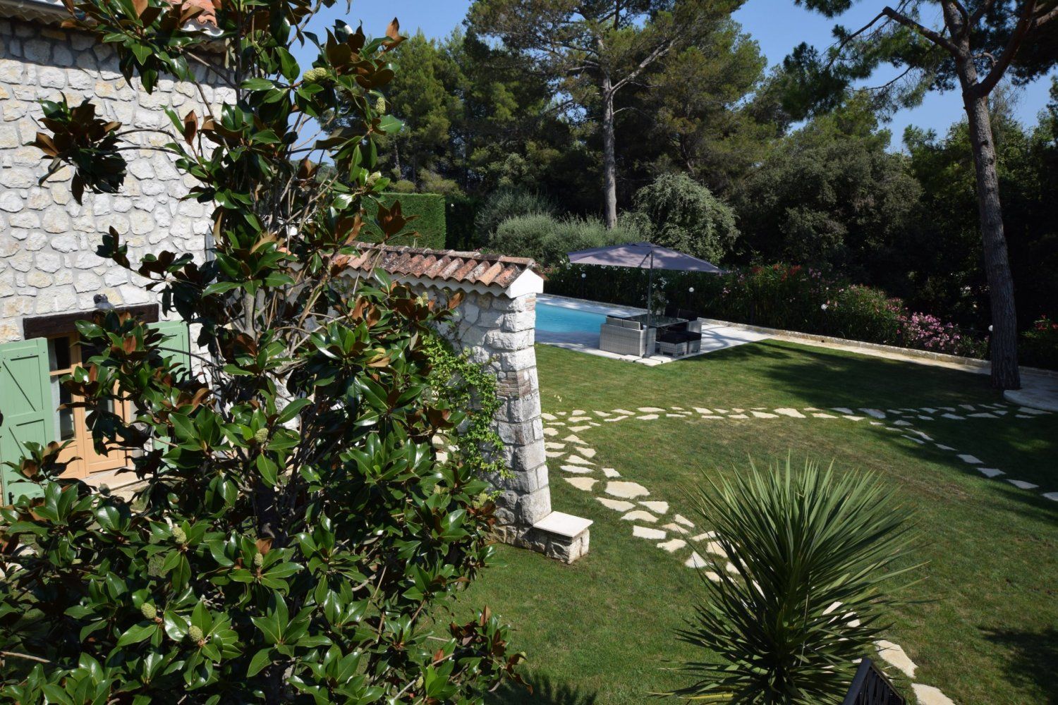 Charming Villa 