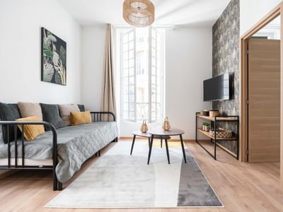 Les Petits Pavillons near the Old Port