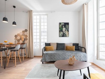 Les Petits Pavillons near the Old Port