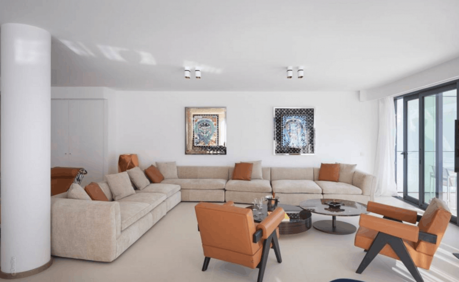 Luxury Apartment Facing Palais Cannes – Terrace, Events up to 80 Guests

