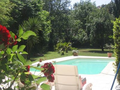 Pretty Provençal farmhouse with swimming pool and pool house