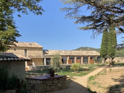 Vineyard Venue in Gard Rhodanien with UNESCO World Heritage View