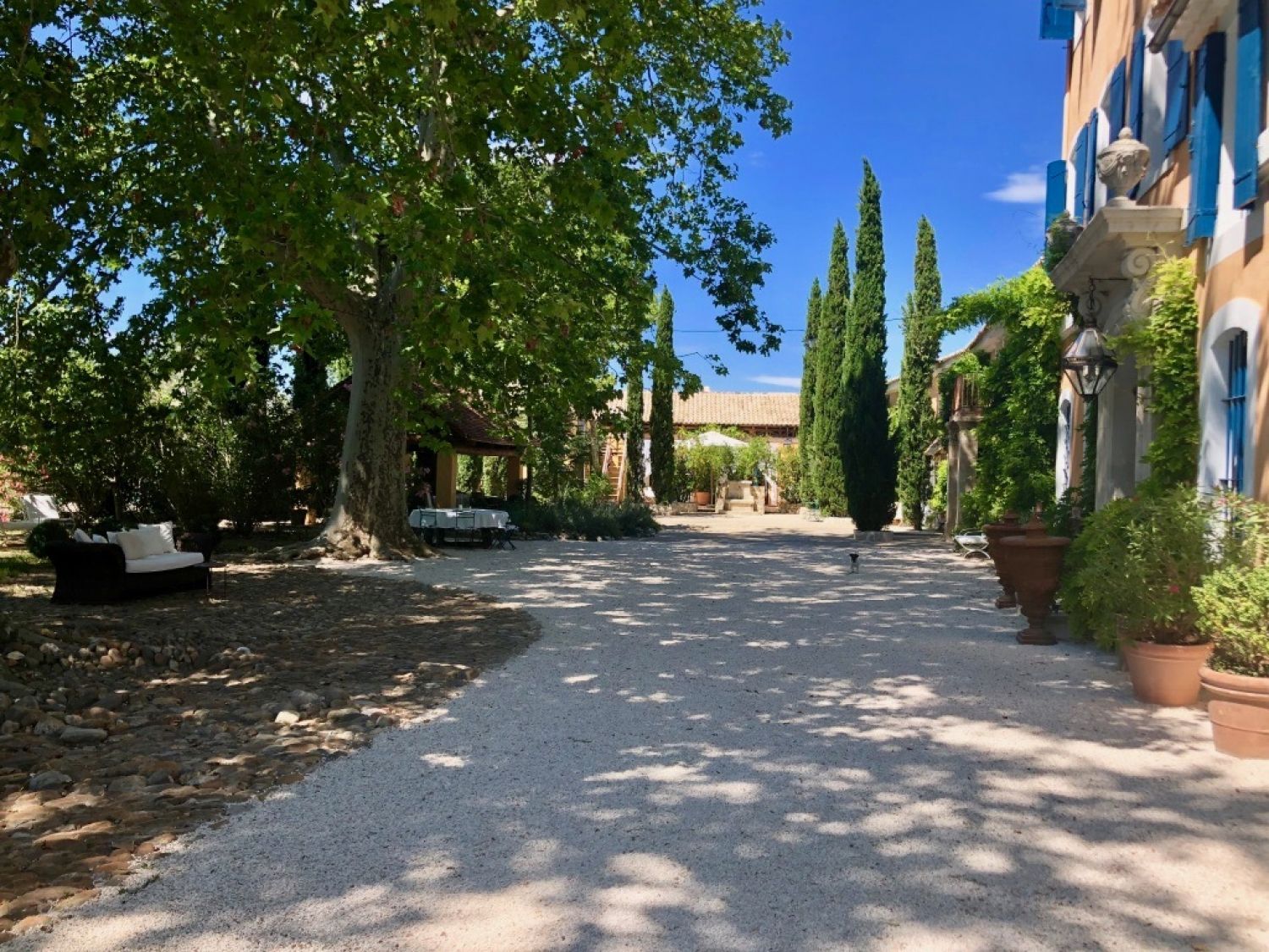 Bastide wedding estate in Provence