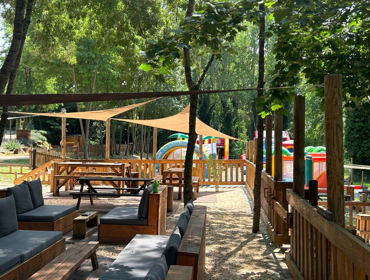 Riverside Countryside Venue in Montclus | Natura 2000 Protected Park