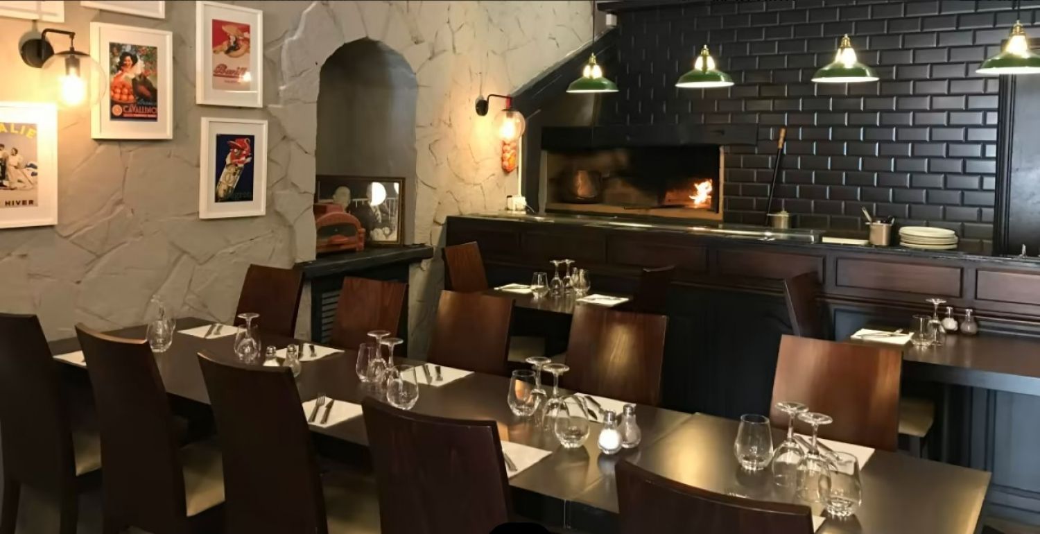 Spacious two-level restaurant rooms
