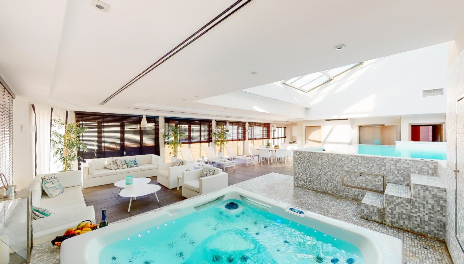 Duplex élégant à Cannes avec Poolhouse près du Palais pour des événements privés