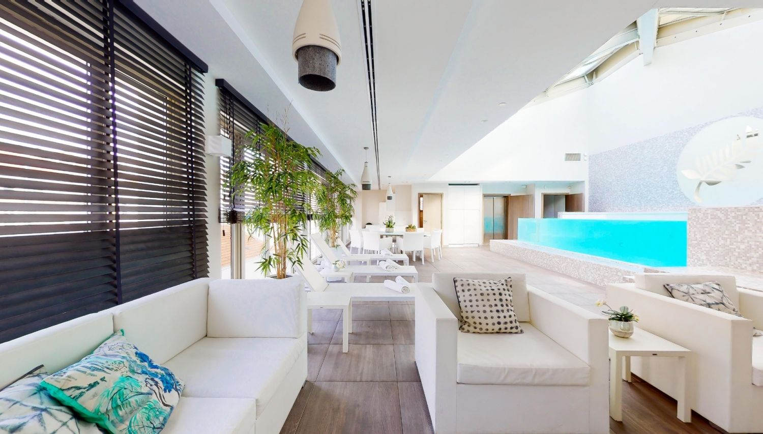Duplex élégant à Cannes avec Poolhouse près du Palais pour des événements privés