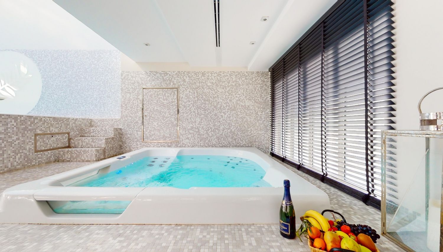 Duplex élégant à Cannes avec Poolhouse près du Palais pour des événements privés