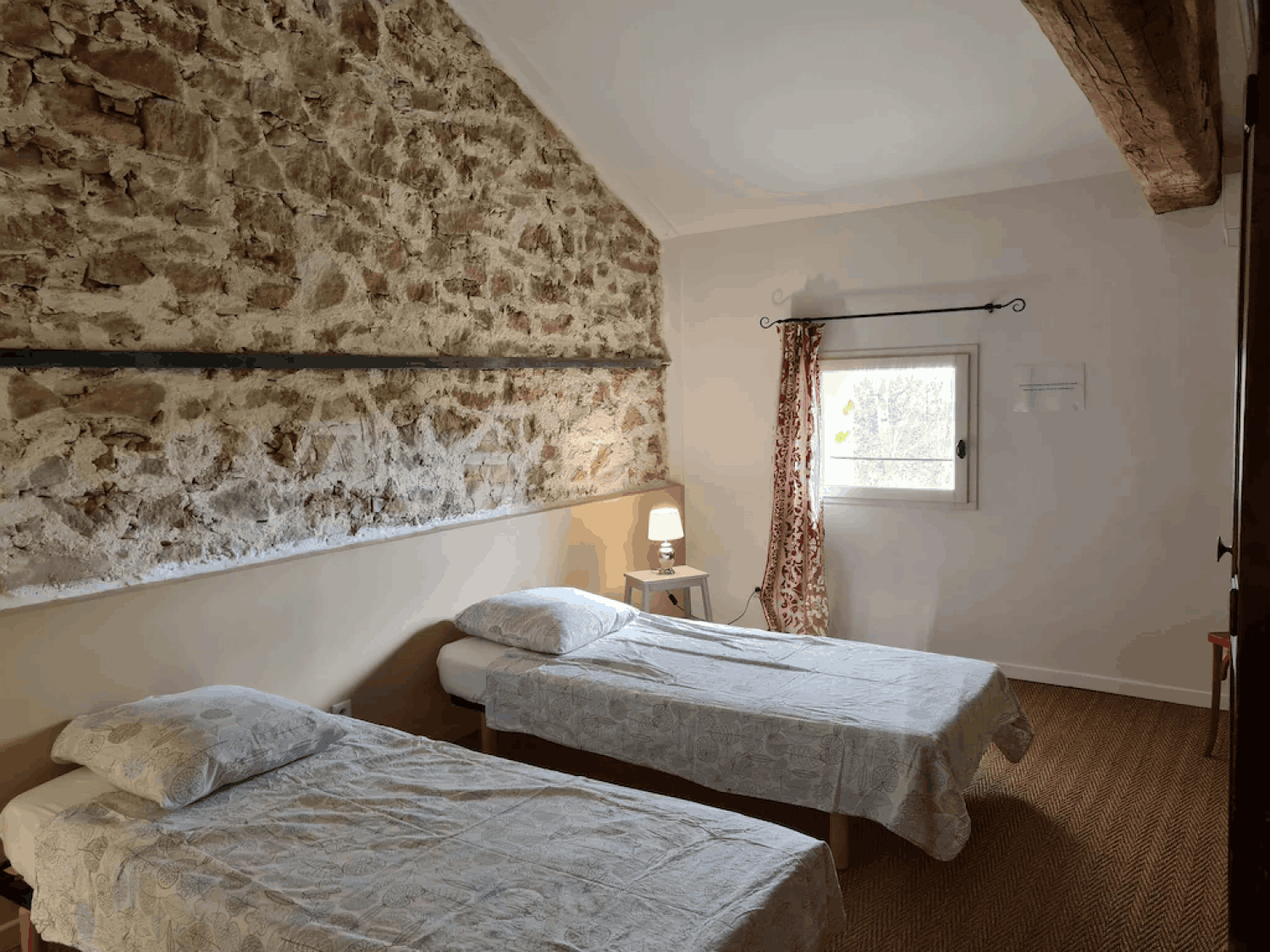 Grande maison de campagne avec piscine 