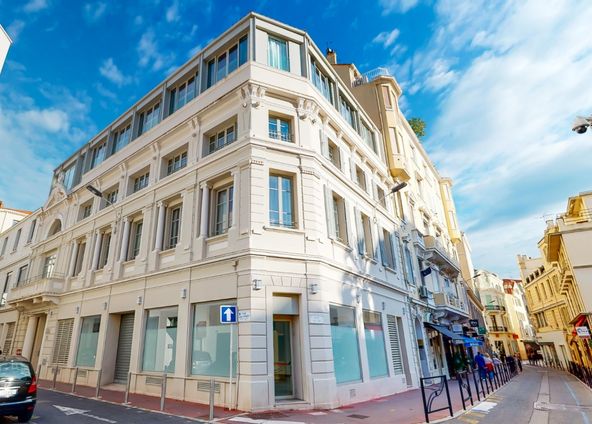 Commercial premises in Cannes city center