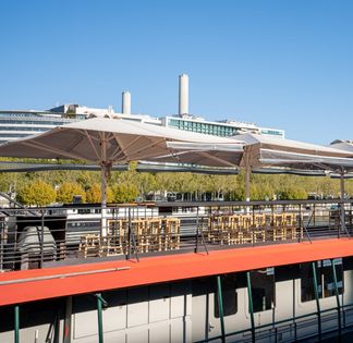 Seaside-Inspired Venue with Seine Views in Paris