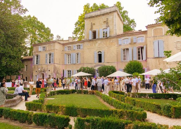 Romantic castle 45 minutes from Avignon