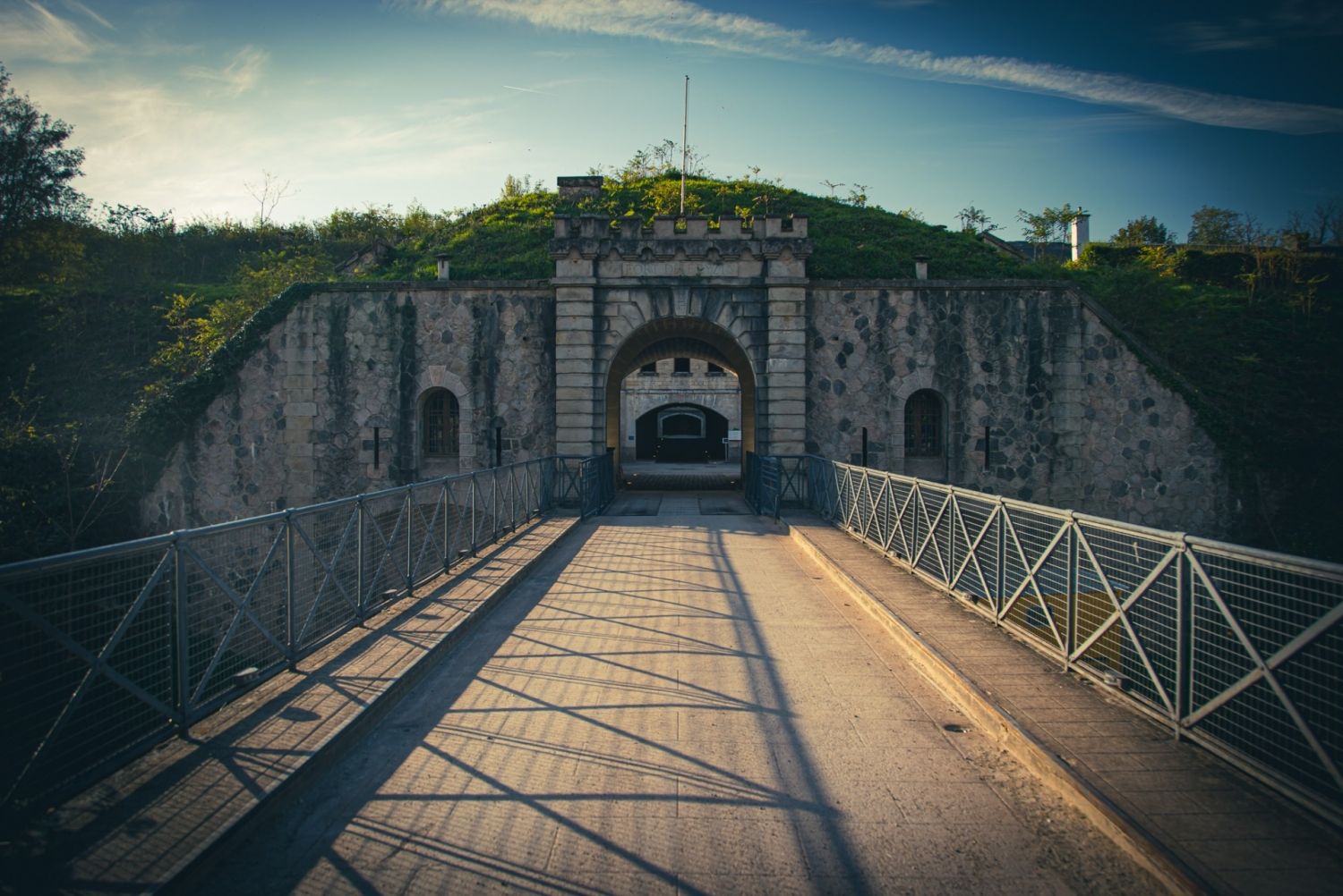 Feyzin Fort