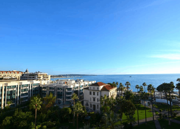 Grand Hotel Large apartment with terrace 