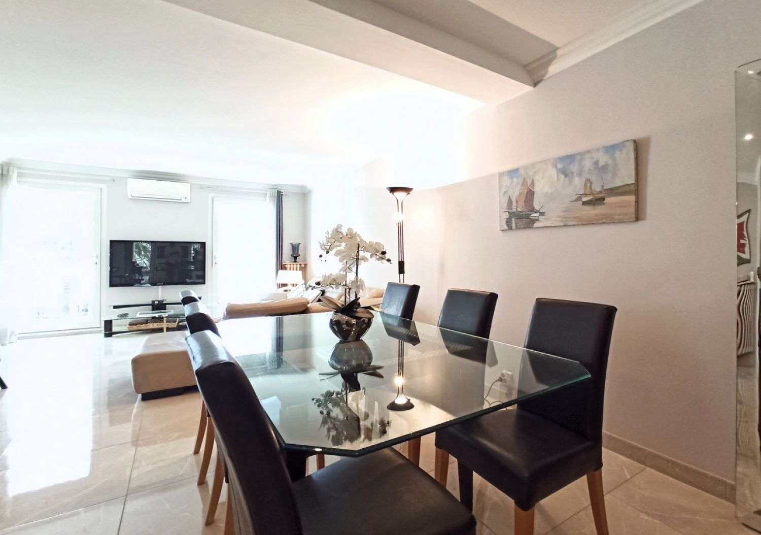 Penthouse Facing Palais Cannes – Terrace, Events up to 35 Guests