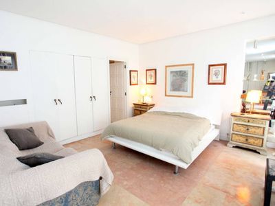 Top-Floor Croisette Apartment with Sea View – 1 Min from Palais, 40 Guests