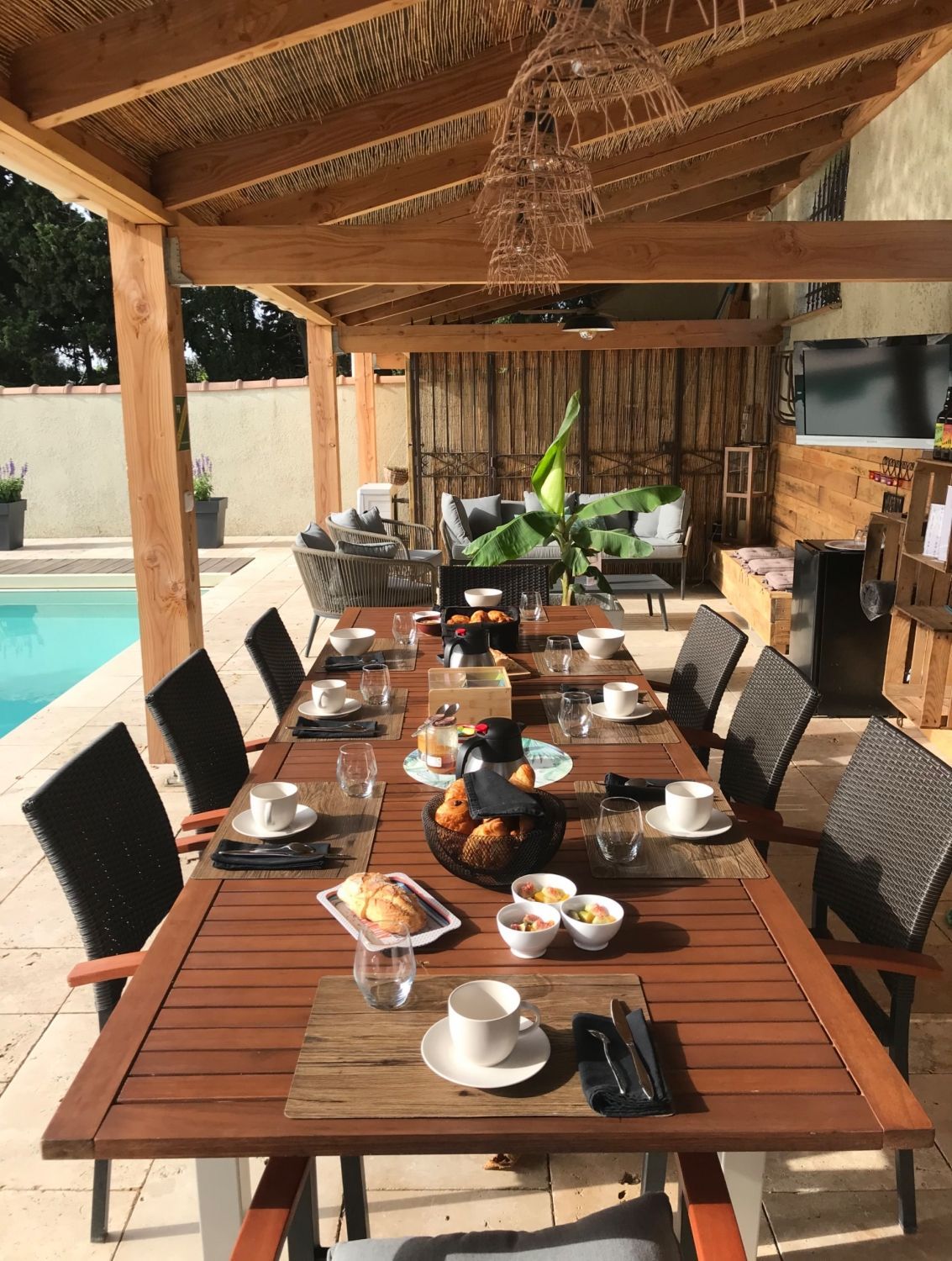Provencal farmhouse for events