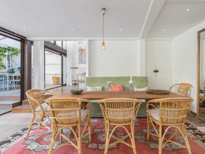 Rare townhouse with large terrace 