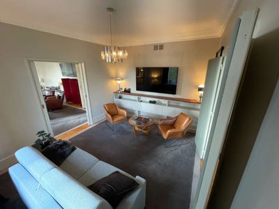 Elegant Haussmannian Apartment for Events Near Champs-Elysées