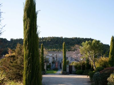 Guest house 400 m2 with garden, view of Mont Ventoux
