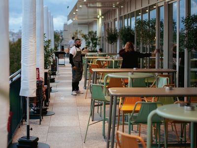 Rooftop Unique Festive