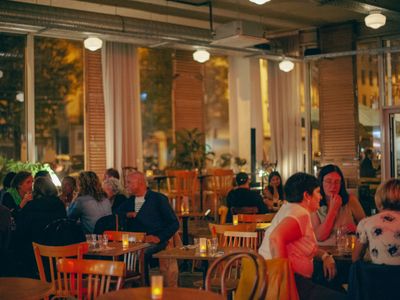 Brasserie heart of Marseille