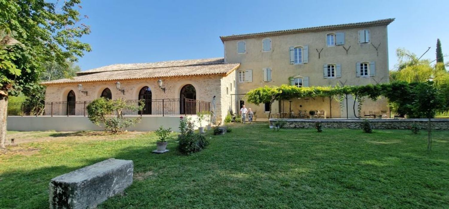 Provencal Bastide Saint Rémy de Provence