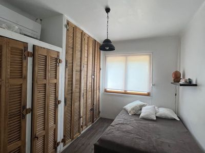 Maison avec jardin arboré de 2000 m et piscine