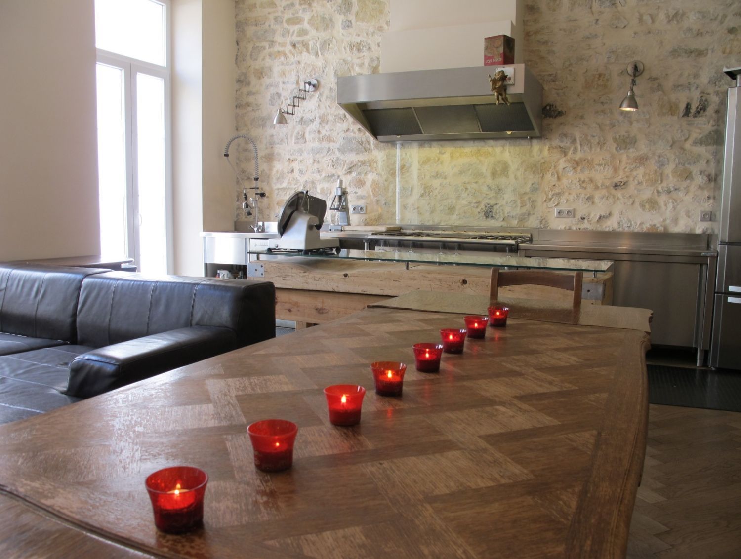 Cannes Apartment with Terrace & Pool – Events up to 30 Guests