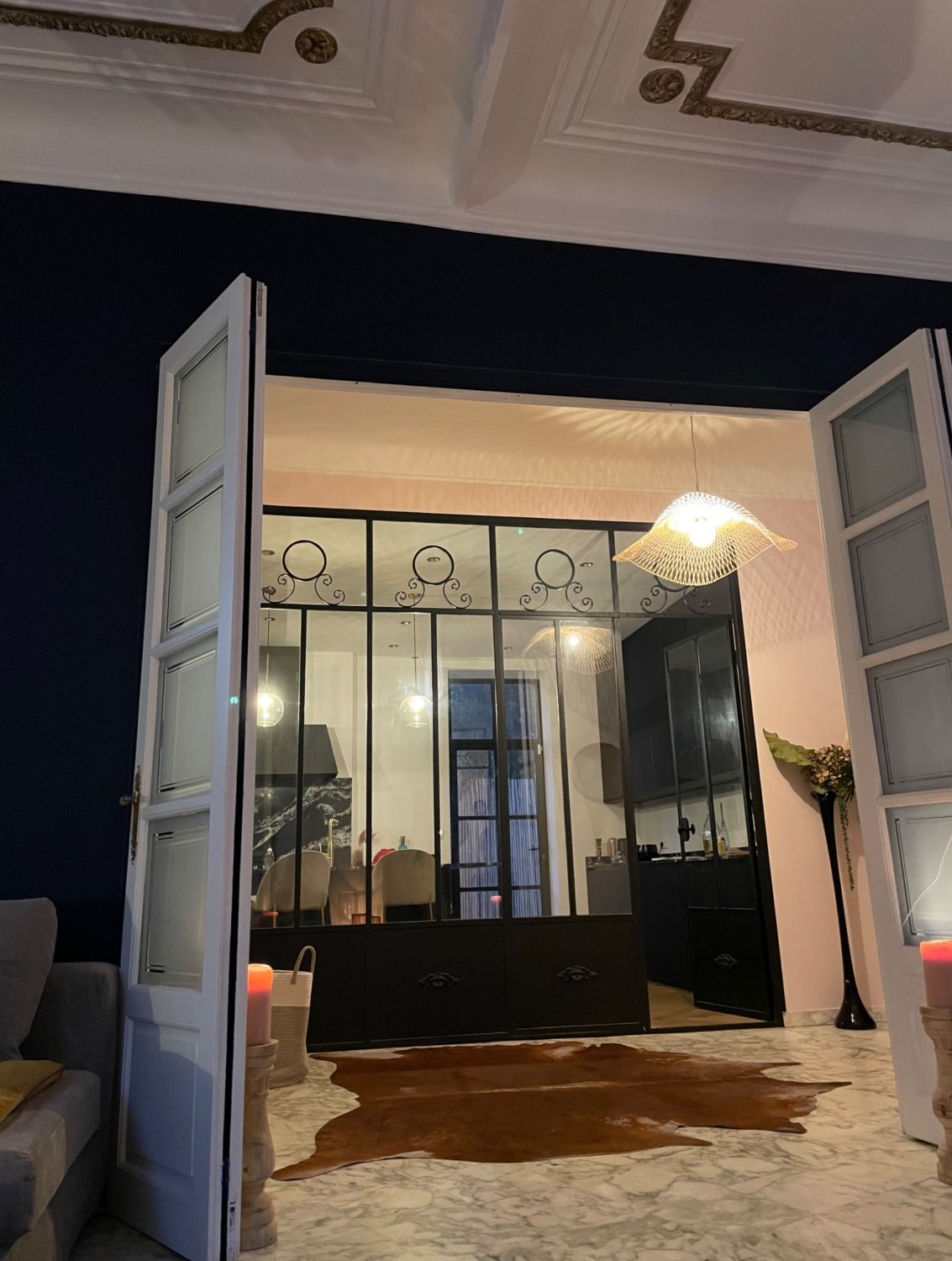 Maison de style avec piscine et jardin 