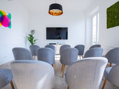 A cozy space for your meeting in Nice