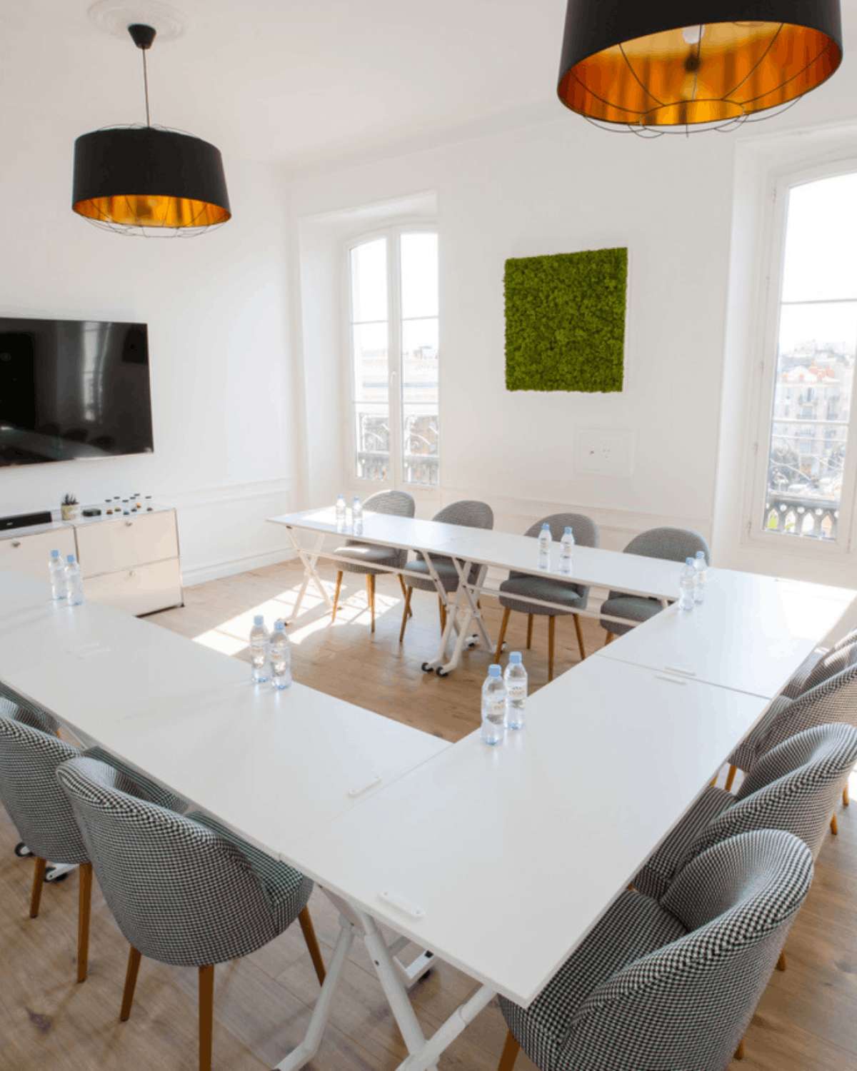 Un espace cosy pour votre réunion à Nice