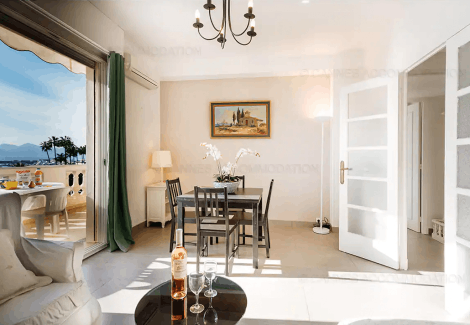 Sea-View Croisette Apartment Cannes – 2 Beds, Events up to 20 Guests