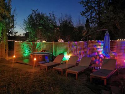 Mas Holiday Home with Pool & Jacuzzi near Eygaliere