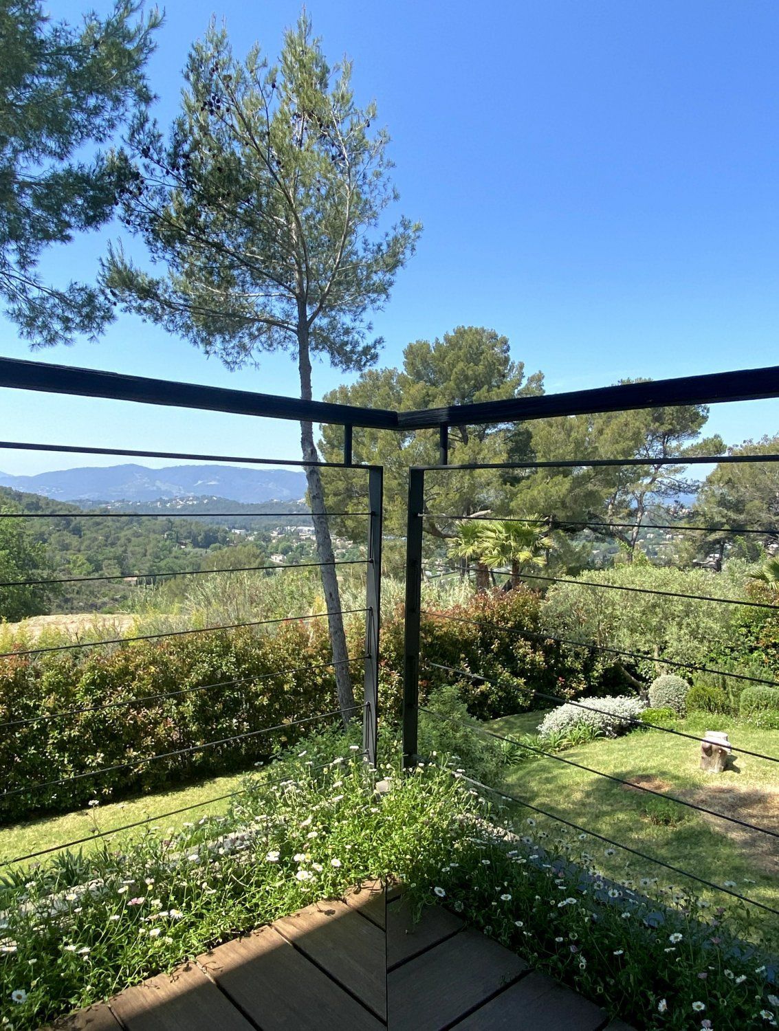 Contemporary villa Mougins 7 km from Cannes