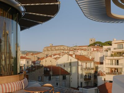 Cannes Rooftop with Sea View – Events up to 100 Guests in Le Suquet