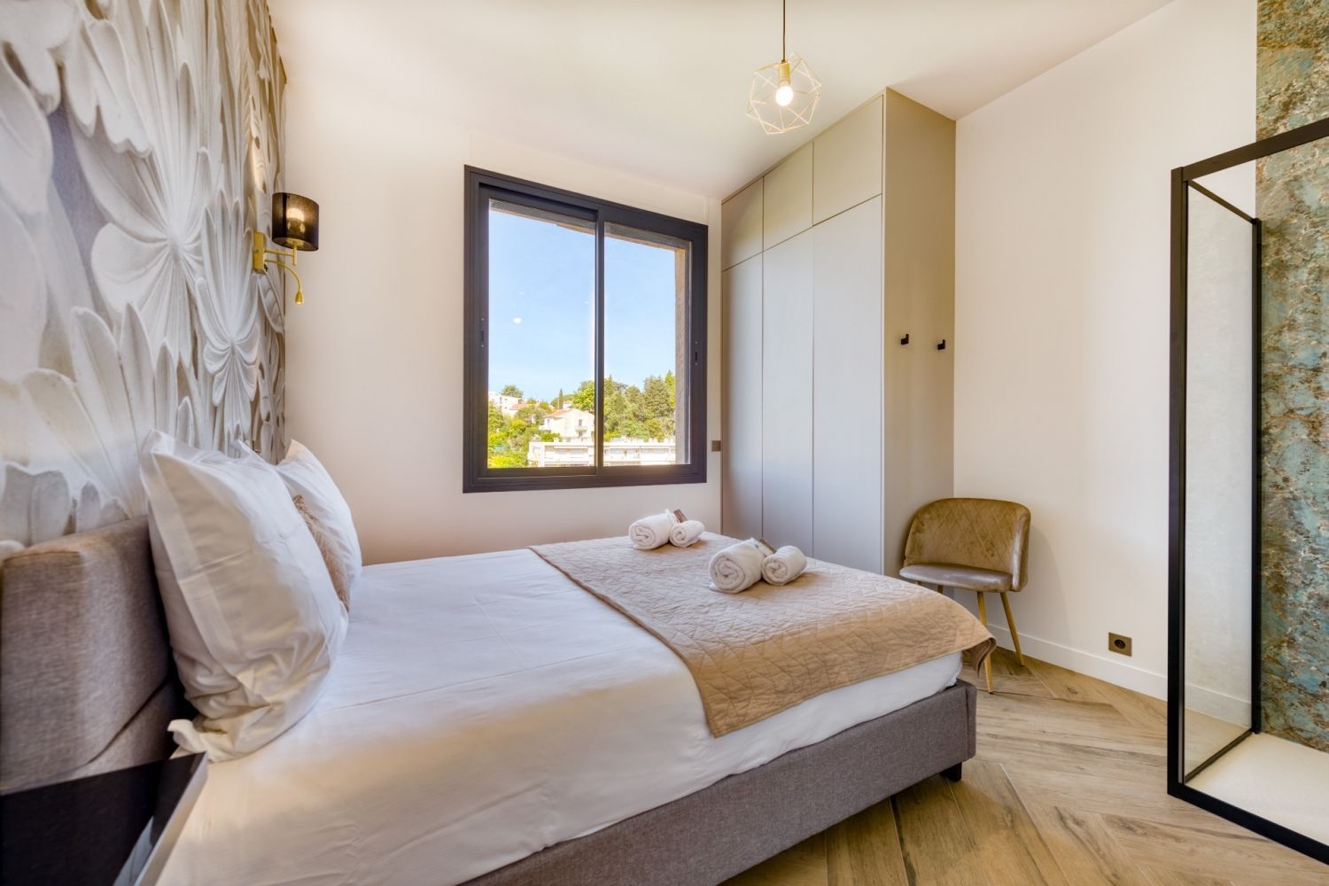 Luxury Cannes Villa Near Croisette – Pool, Garden, Events up to 30