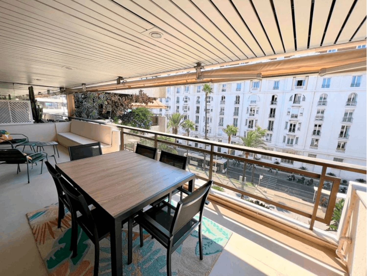 Appartement moderne à Cannes dans le Gray d'Albion avec terrasse pour événements et séjours