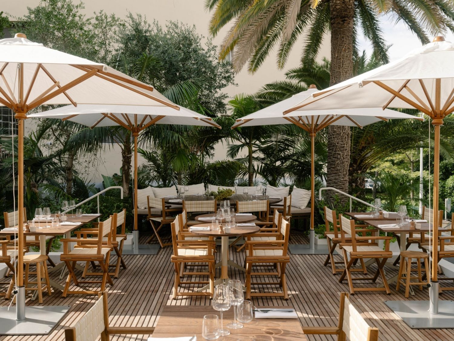 Un restaurant élégant, axé sur la santé, près de la Croisette, pour des événements