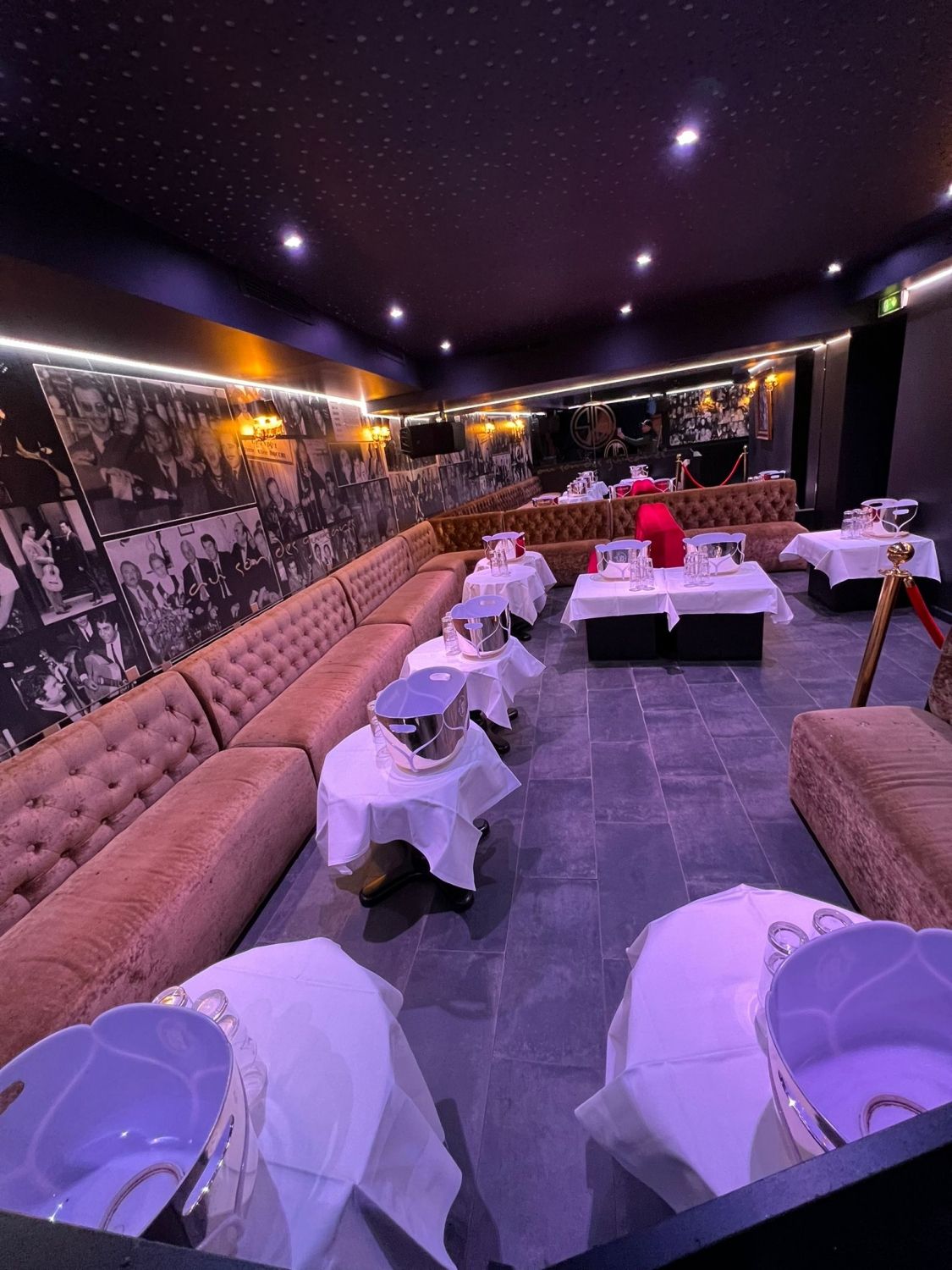 Le légendaire club de Cannes pour la musique live, les fêtes privées et les célébrations