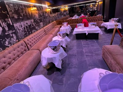 Center Club Cannes – Iconic Live Music Venue, Events up to 150 Guests
