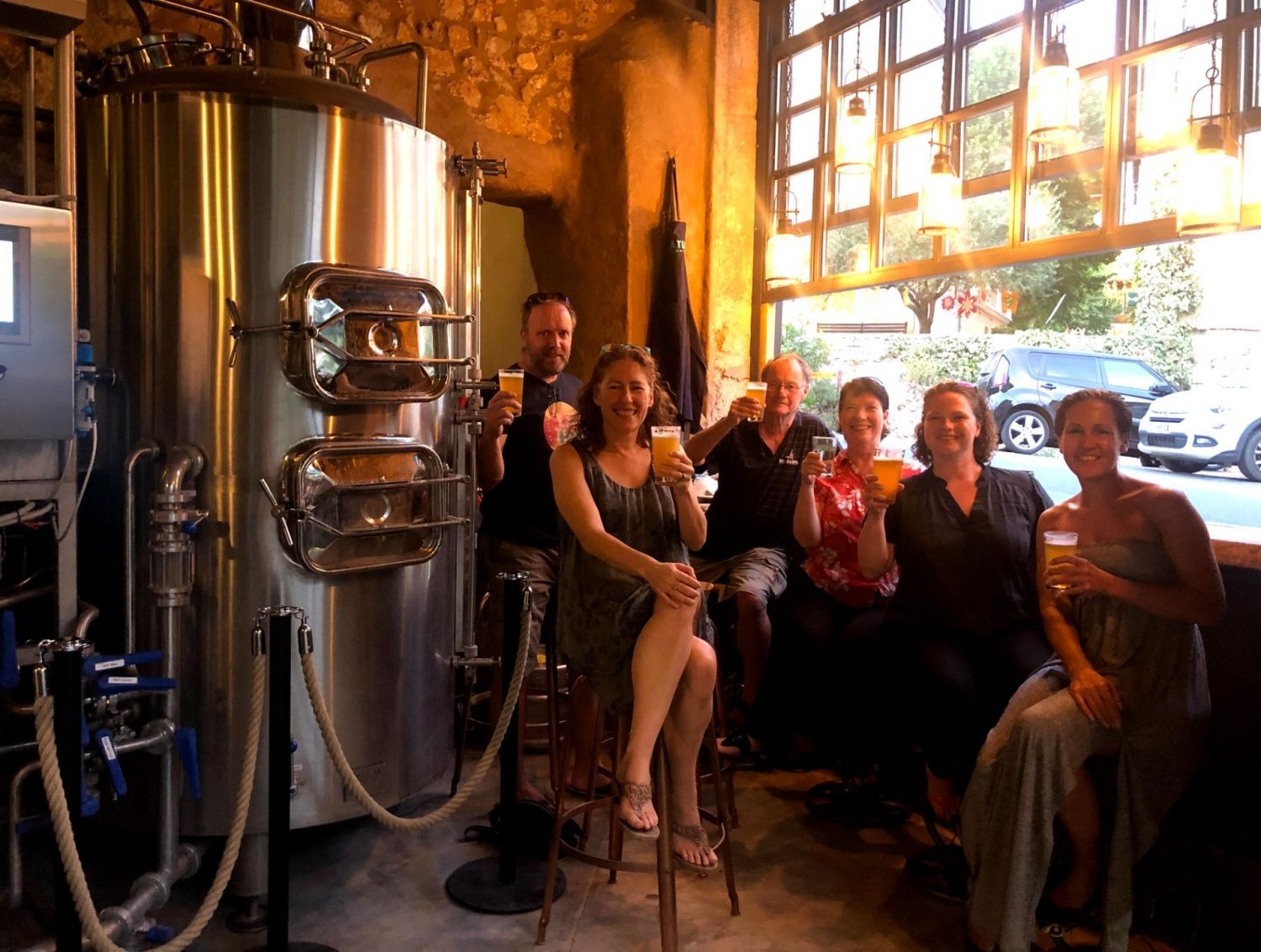 Brasserie artisanale et bar convivial à Cotignac