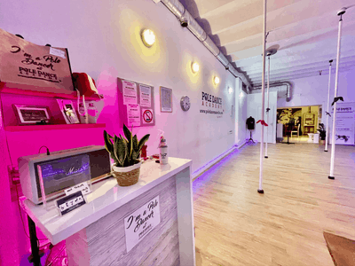 Dance hall in the center of Marseille