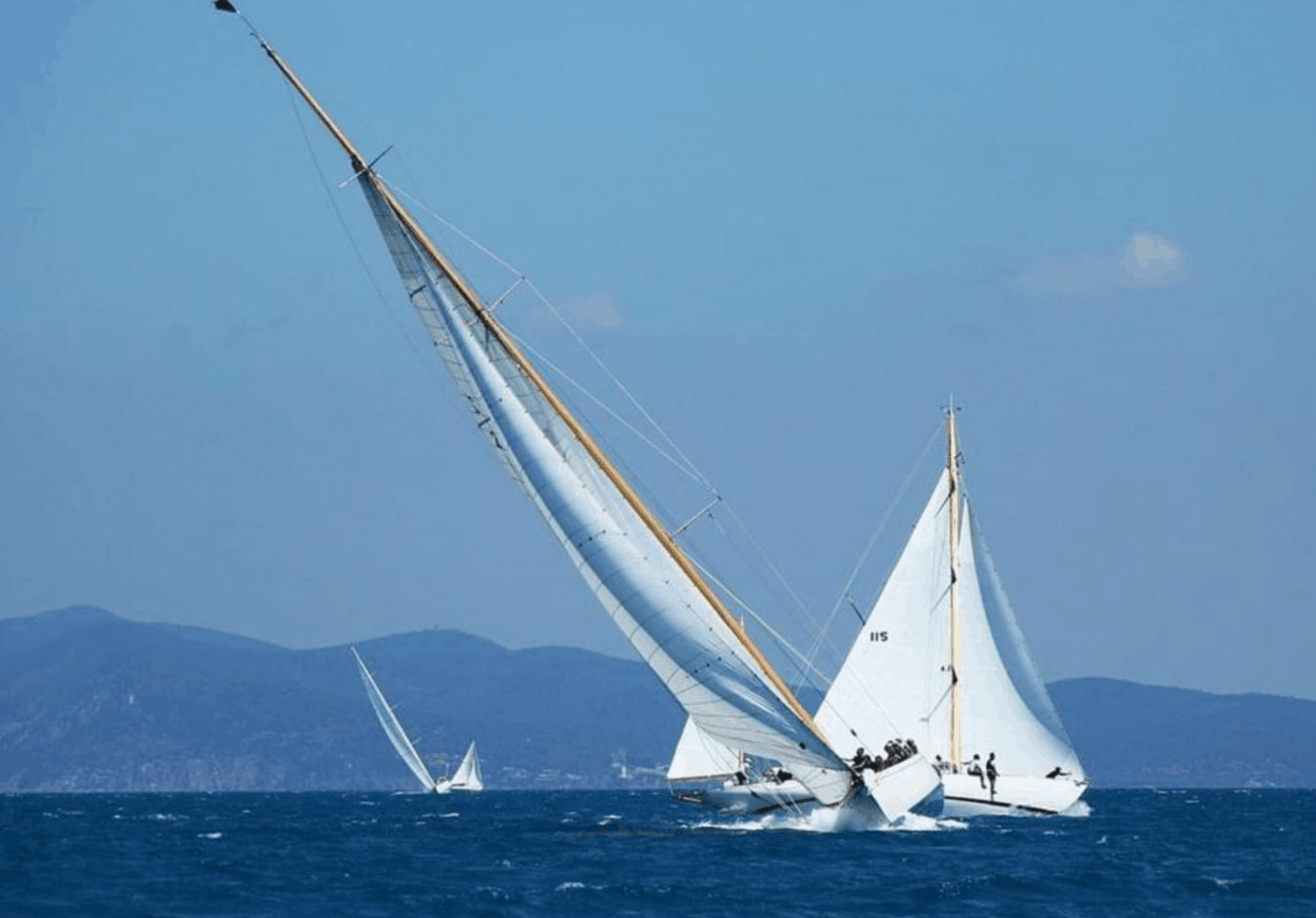 Vintage Racing Yacht Cannes – Charters & Events up to 14 Guests
